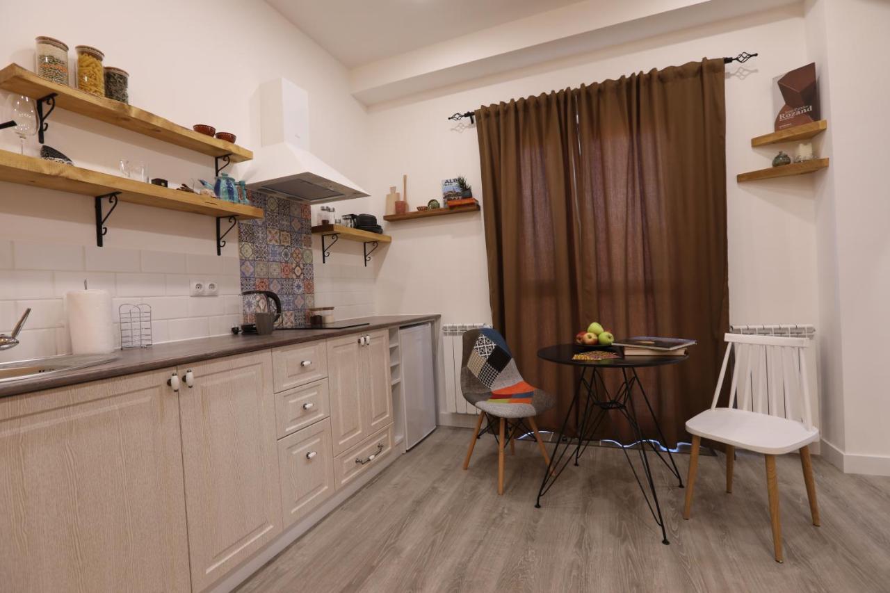 Hotelise I Blue-Poppy Apartment Yerevan Exterior photo